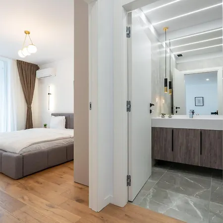 The Bronze Loft - One Cotroceni * Bucharest