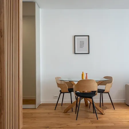 The Bronze Loft - One Cotroceni Apartman Bukarest