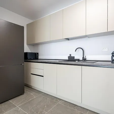 The Bronze Loft - One Cotroceni Apartament Bukareszt