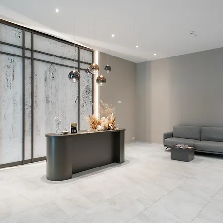 The Bronze Loft - One Cotroceni *