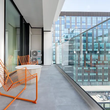 Апартаменты The Bronze Loft - One Cotroceni