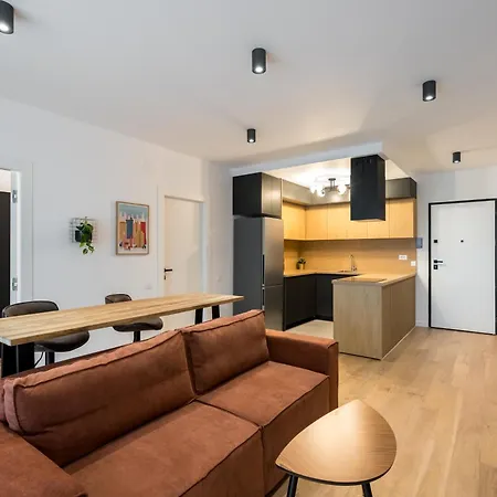 The Bronze Loft - One Cotroceni Apartment Bucharest