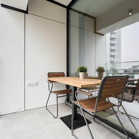 The Bronze Loft - One Cotroceni *