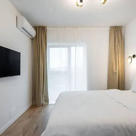 The Bronze Loft - One Cotroceni Apartment