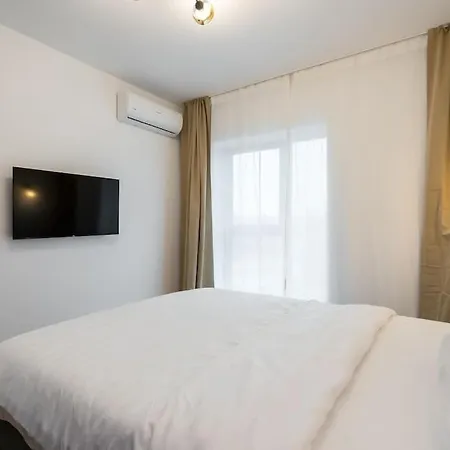 The Bronze Loft - One Cotroceni *