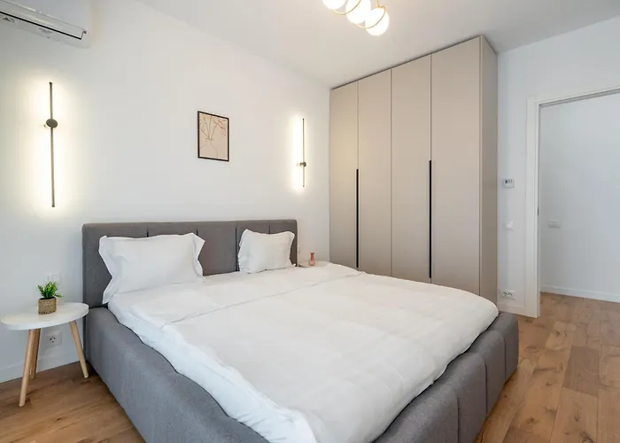 The Bronze Loft - One Cotroceni *