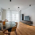 The Bronze Loft - One Cotroceni Lägenhet *